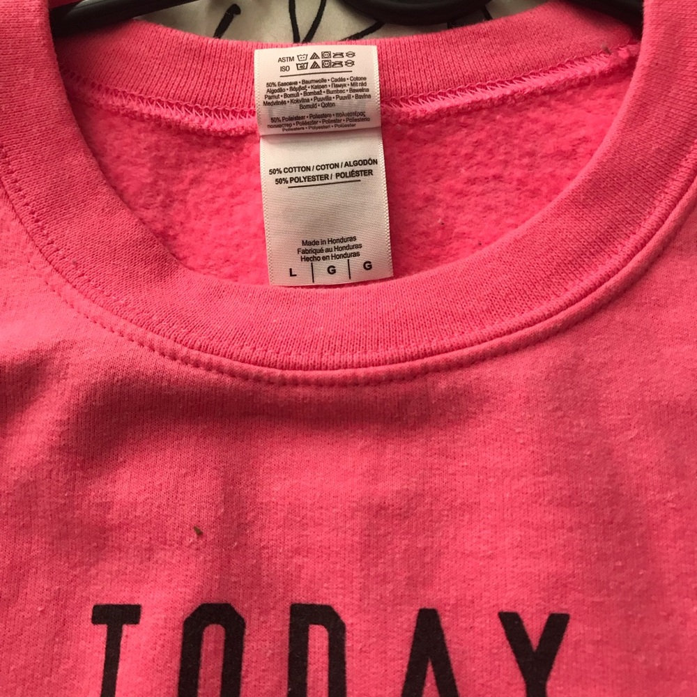 Pullover - Picture 2 of 2